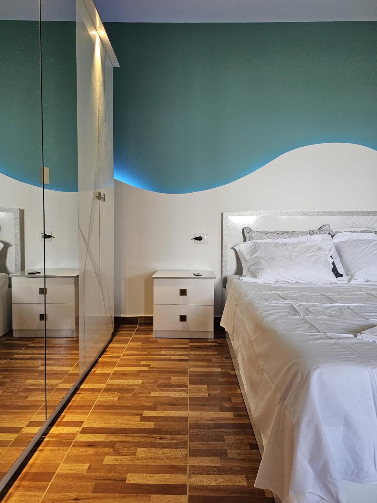 Lemon Garden Apartment-Hot Tub Jacuzzi Gjirokastër 외부 사진