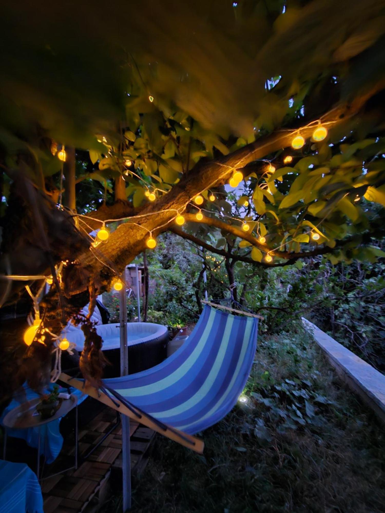 Lemon Garden Apartment-Hot Tub Jacuzzi Gjirokastër 외부 사진